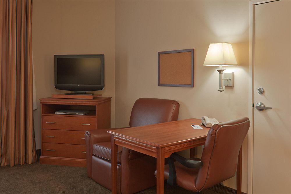 Candlewood Suites Pearl By Ihg Zimmer foto